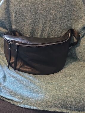 Black Leather Crossbody Sling Bag